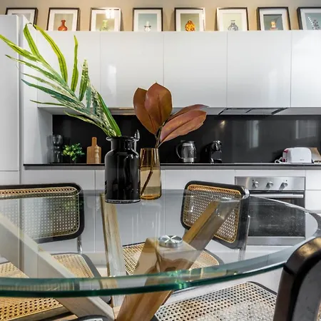 Apartment Altido Gorgeous Loft For 4 Near Arco Della Pace *